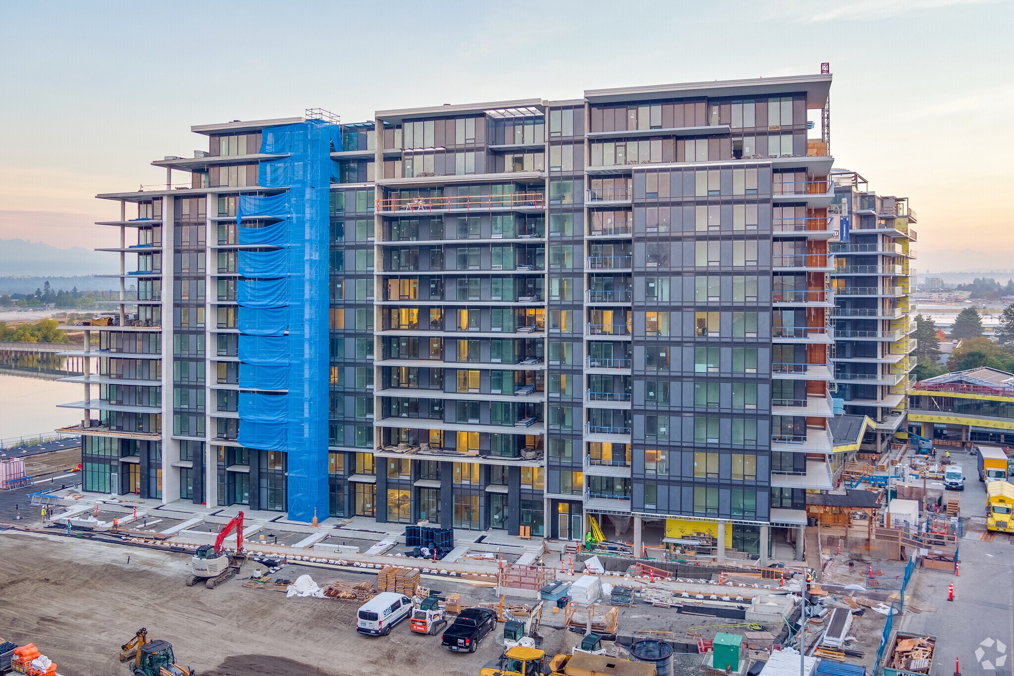 6888 River Rd, Richmond, BC à vendre Photo principale- Image 1 de 1