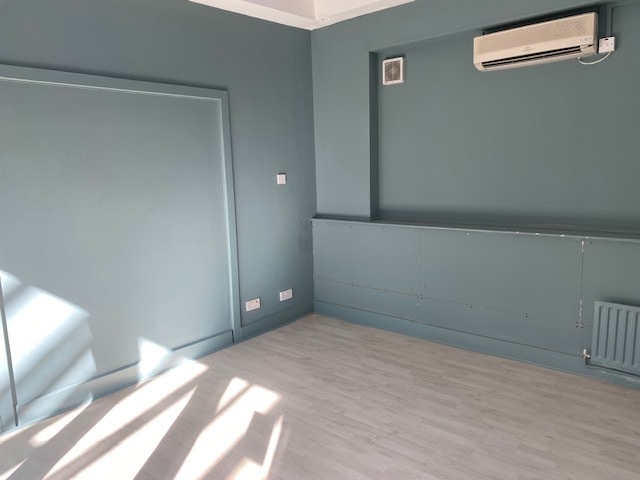 Boyces Ave, Bristol for sale Interior Photo- Image 1 of 2