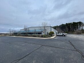 3 Pequignot Dr, Pierceton, IN for sale Building Photo- Image 2 of 11