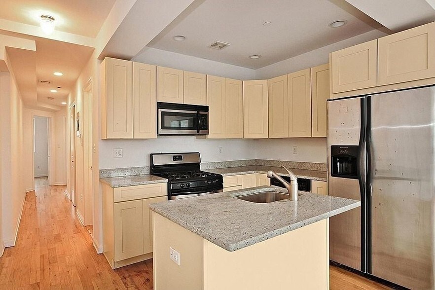 300 20th St, Brooklyn, NY à vendre - Photo intérieure - Image 2 de 7