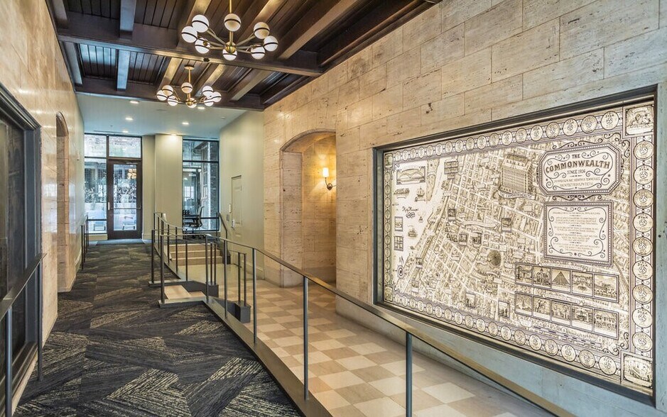 240 Madison Ave, Memphis, TN à louer - Photo intérieure - Image 2 de 11