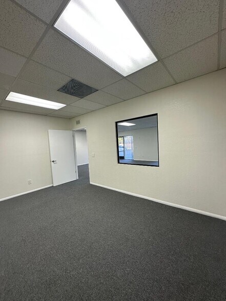 2370-2420 W Carson St, Torrance, CA à louer - Photo du bâtiment - Image 2 de 17