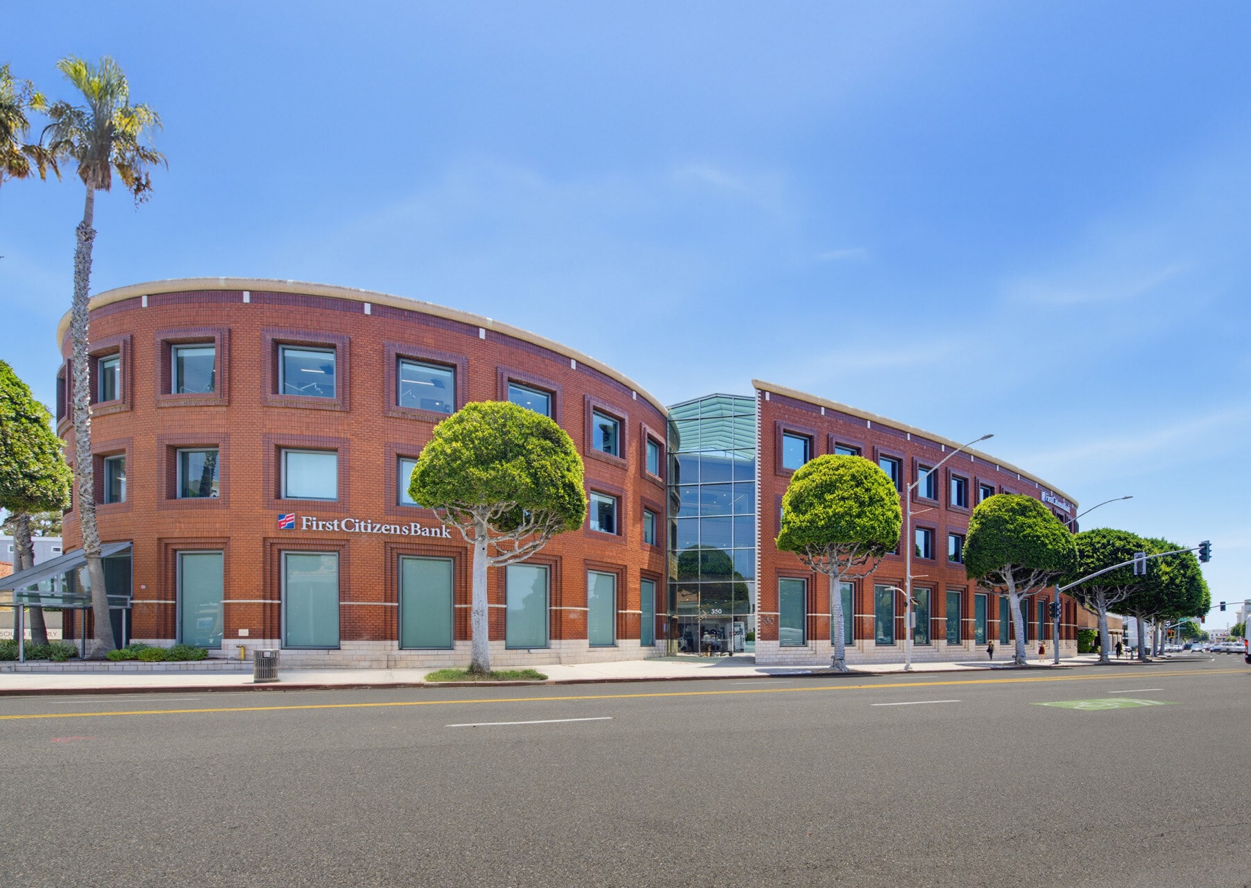 350 S Beverly Dr, Beverly Hills, CA for lease Primary Photo- Image 1 of 17