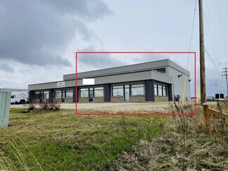 Plus de détails pour 10102 120 St, Grande Prairie, AB - Industriel à louer