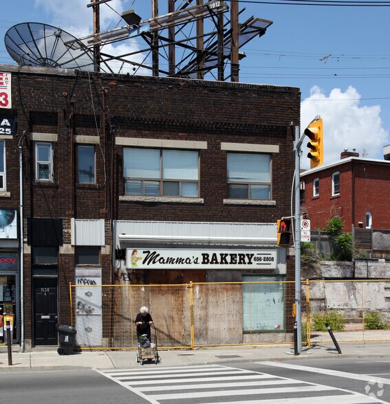 1136 Davenport Rd, Toronto, ON à vendre - Photo principale - Image 1 de 4