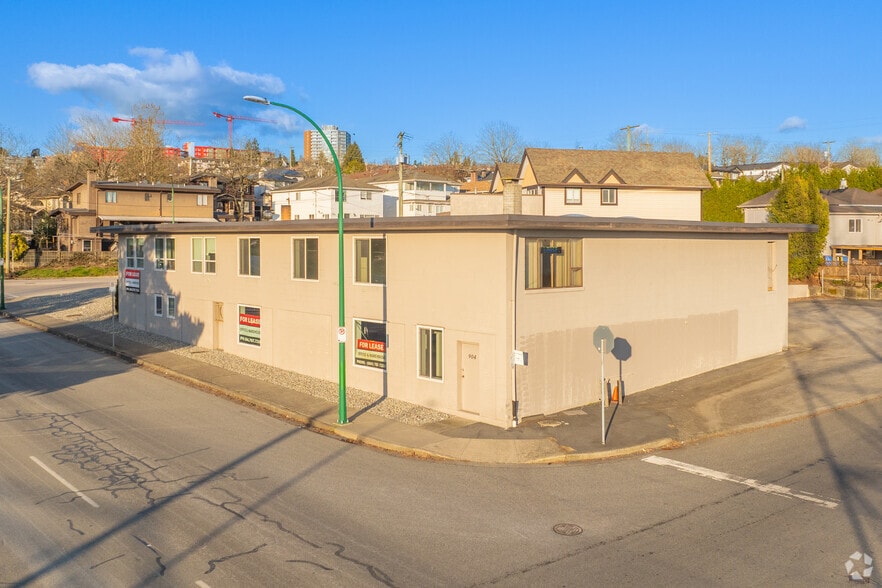 904 Boundary Rd, Burnaby, BC for lease - Building Photo - Image 2 of 3