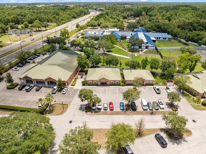 21764 Sr-54, Lutz, FL à vendre - Photo du bâtiment - Image 3 de 15