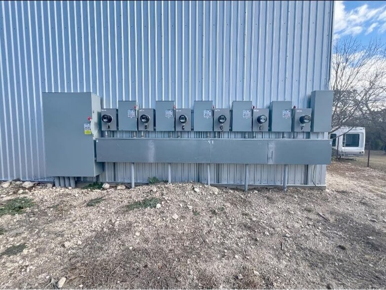 203 Goat Creek Cutoff Rd, Kerrville, TX for lease - Other - Image 3 of 4