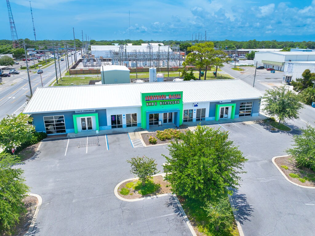 21 Hollywood Blvd SW, Fort Walton Beach, FL à vendre Photo du bâtiment- Image 1 de 23