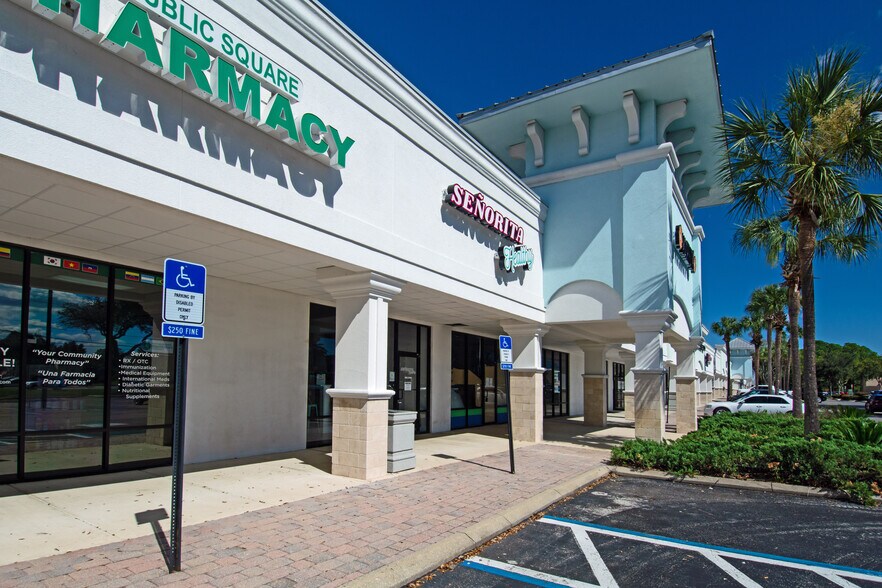 11751-11761 Beach St, Jacksonville, FL à louer - Photo du bâtiment - Image 3 de 16