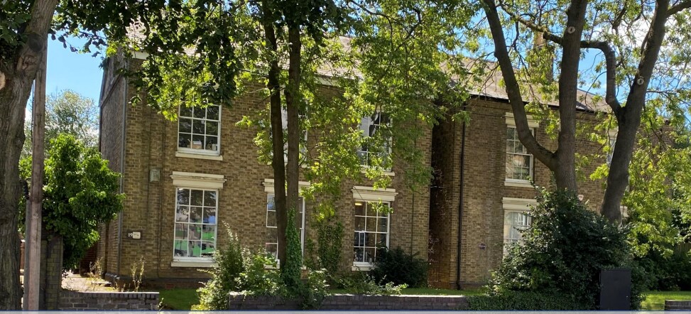 19 Warwick St, Rugby for sale - Primary Photo - Image 1 of 1