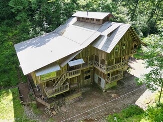 Plus de détails pour 503 Fallen Timber Rd, Smithfield, WV - Spécialité à vendre