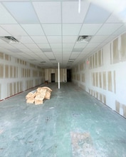 3300-3570 N Andrews Ave, Oakland Park, FL for lease Interior Photo- Image 1 of 1