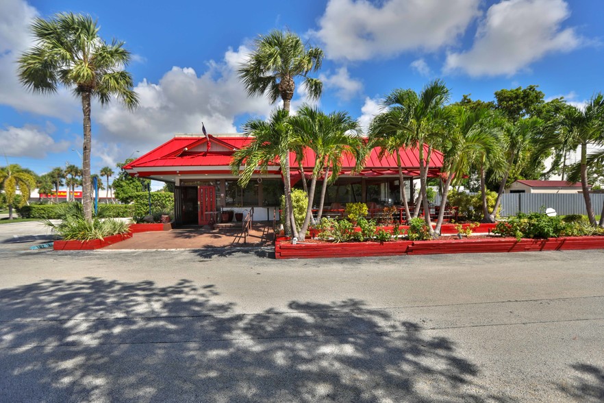 16701 S Dixie Hwy, Miami, FL for sale - Primary Photo - Image 1 of 1