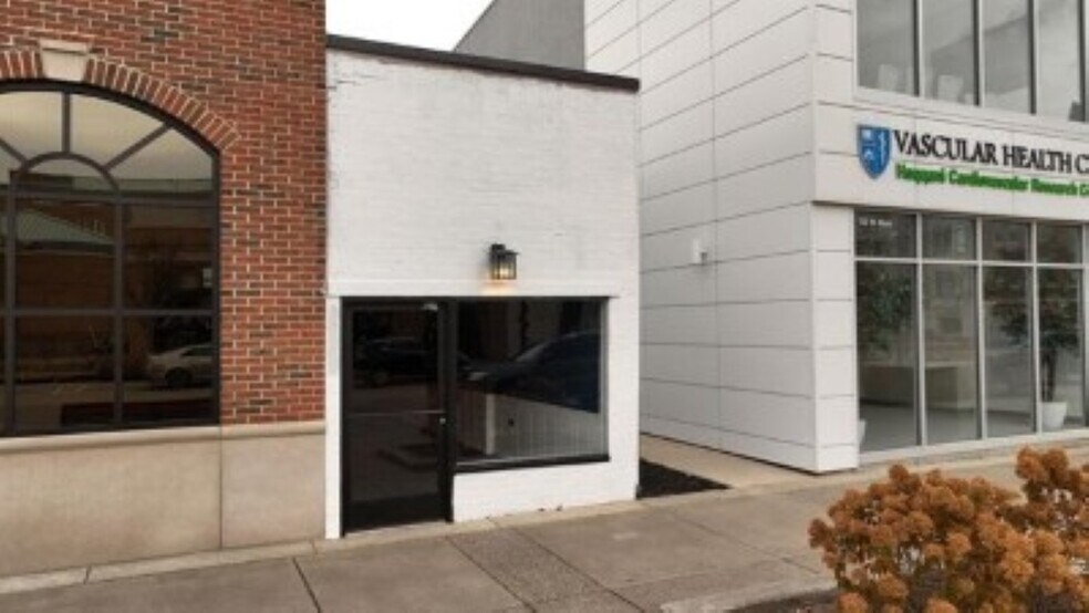 134 W Main St, Midland, MI à vendre - Photo du bâtiment - Image 2 de 10