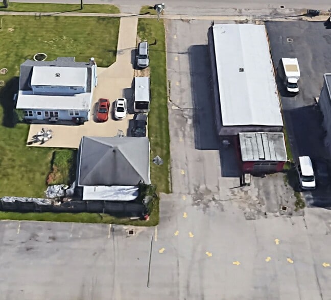 20 Hanwell Pl, Depew, NY for sale - Building Photo - Image 2 of 5