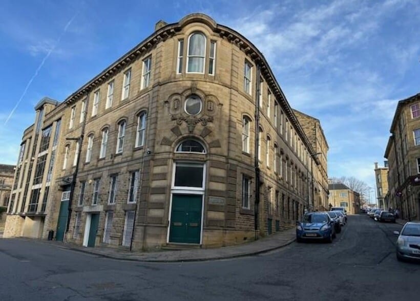 11-13 Currer St, Bradford for lease - Building Photo - Image 1 of 1