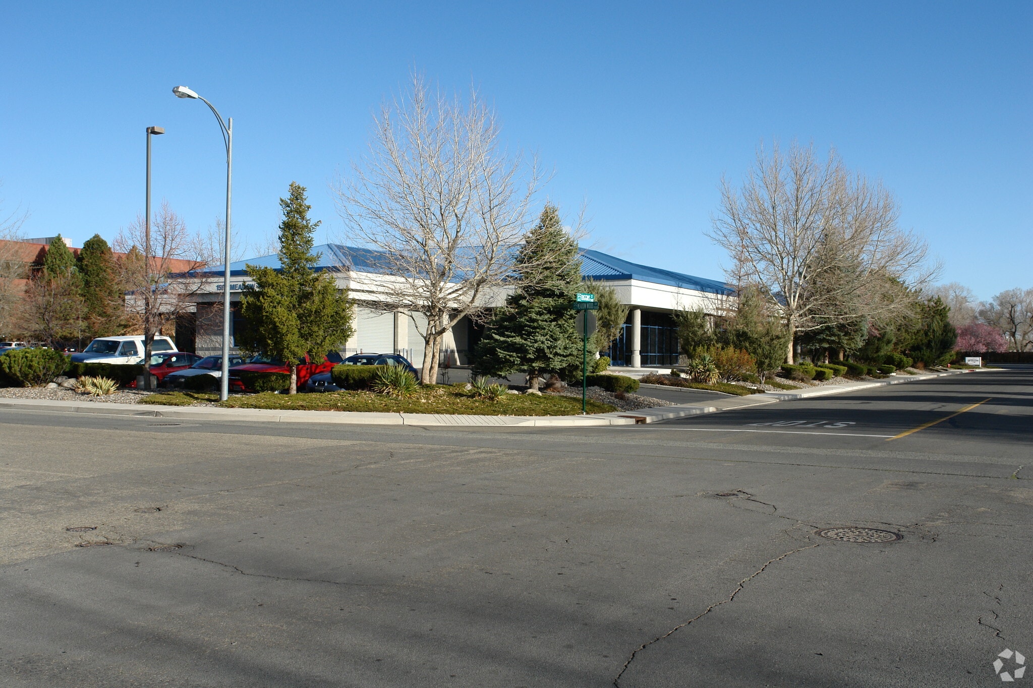 1595 Meadow Wood Ln, Reno, NV à vendre Photo principale- Image 1 de 7