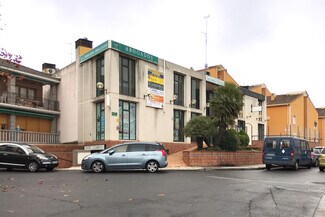 Plus de détails pour Avenida Plaza de Toros, 1, Valdemorillo - Commerce de détail à vendre