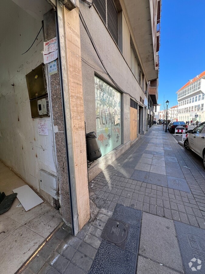 Arganda del Rey, MAD 28500 - Unit Puerta 01, Esc. 1 - - Interior Photo - Image 2 of 14