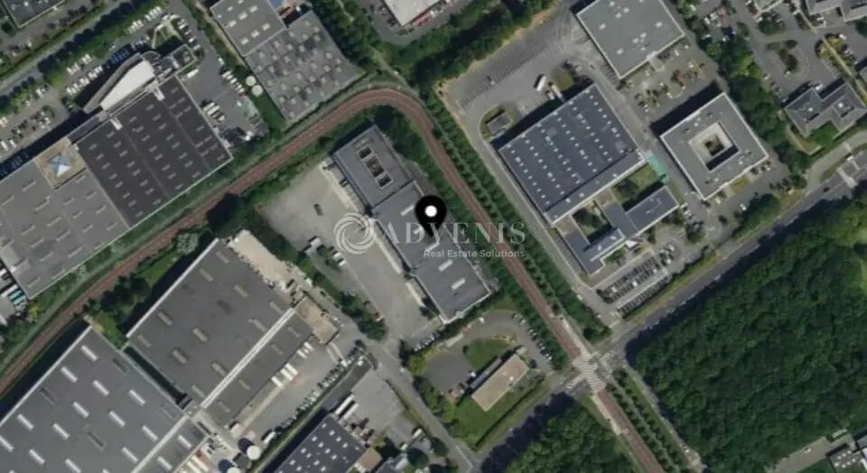 Industrial in Tremblay-en-France for lease - Aerial - Image 2 of 4
