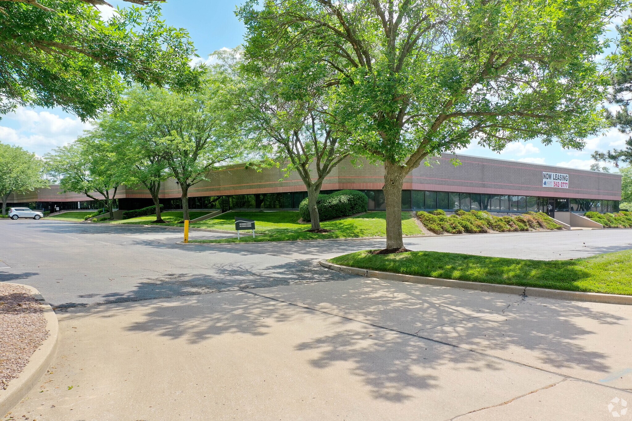 11800-11846 Borman Dr, Saint Louis, MO à louer Photo principale- Image 1 de 6