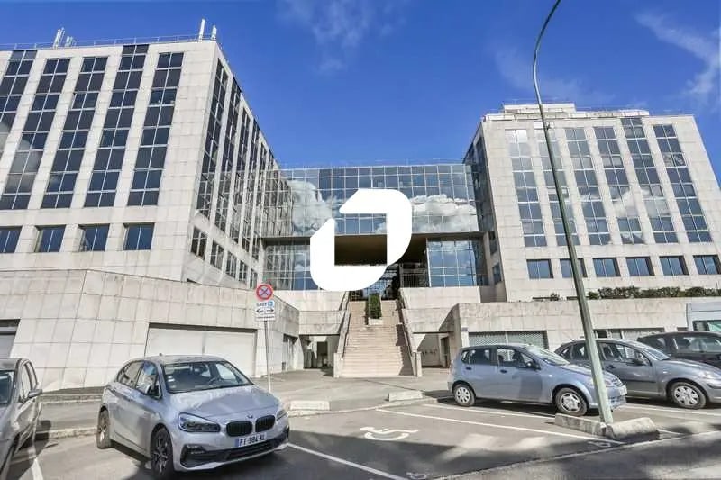 21-37 Rue De Stalingrad, Arcueil for lease Building Photo- Image 1 of 37