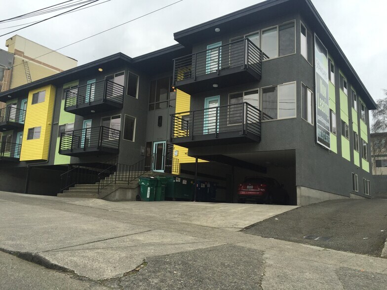 3636 Dayton Ave N, Seattle, WA à vendre - Photo du bâtiment - Image 2 de 8