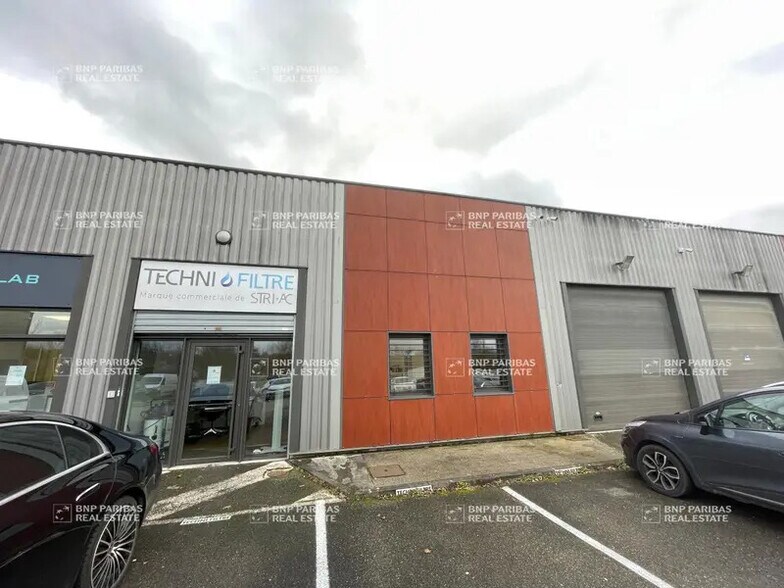 Flex in Montrabé for lease - Building Photo - Image 2 of 27