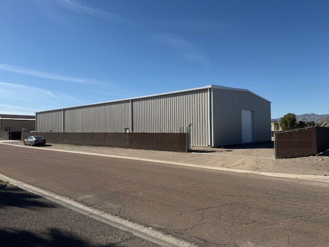Plus de détails pour 4151 S Lynn Dr, Fort Mohave, AZ - Industriel à louer