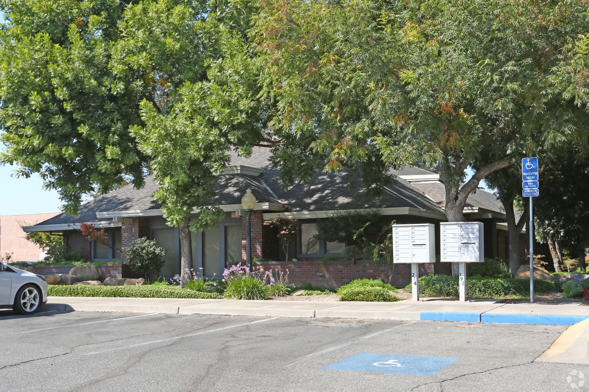 550 E Bellevue Rd, Atwater, CA for lease Primary Photo- Image 1 of 6
