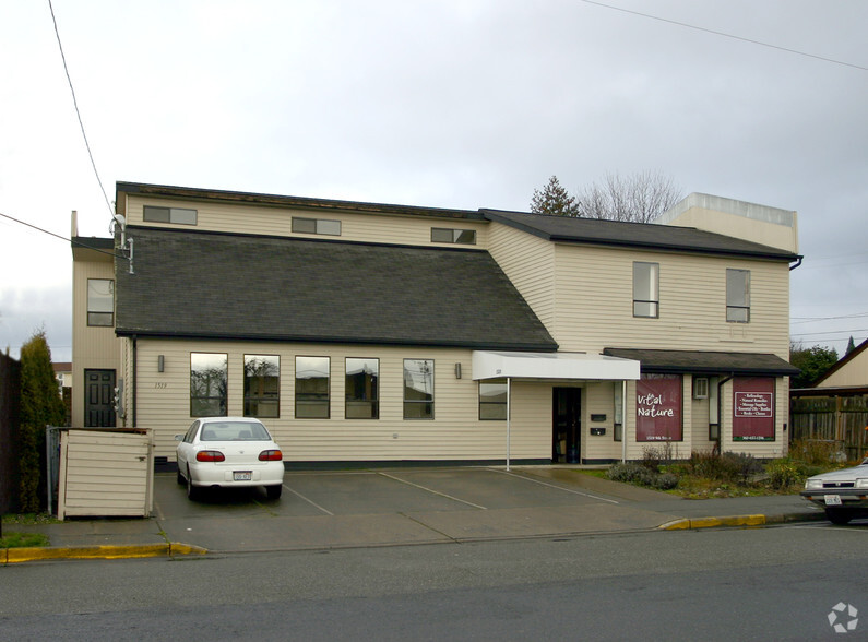 1519 9th St, Marysville, WA à louer - Photo du bâtiment - Image 3 de 12