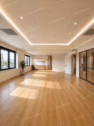 More details for 5 Rue Maurice Grandcoing, Ivry-sur-Seine - Office for Sale