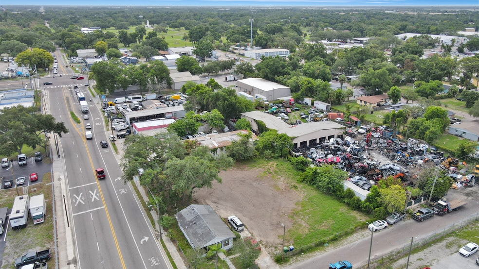 3909 N 38th St, Tampa, FL à louer - Photo du bâtiment - Image 3 de 14