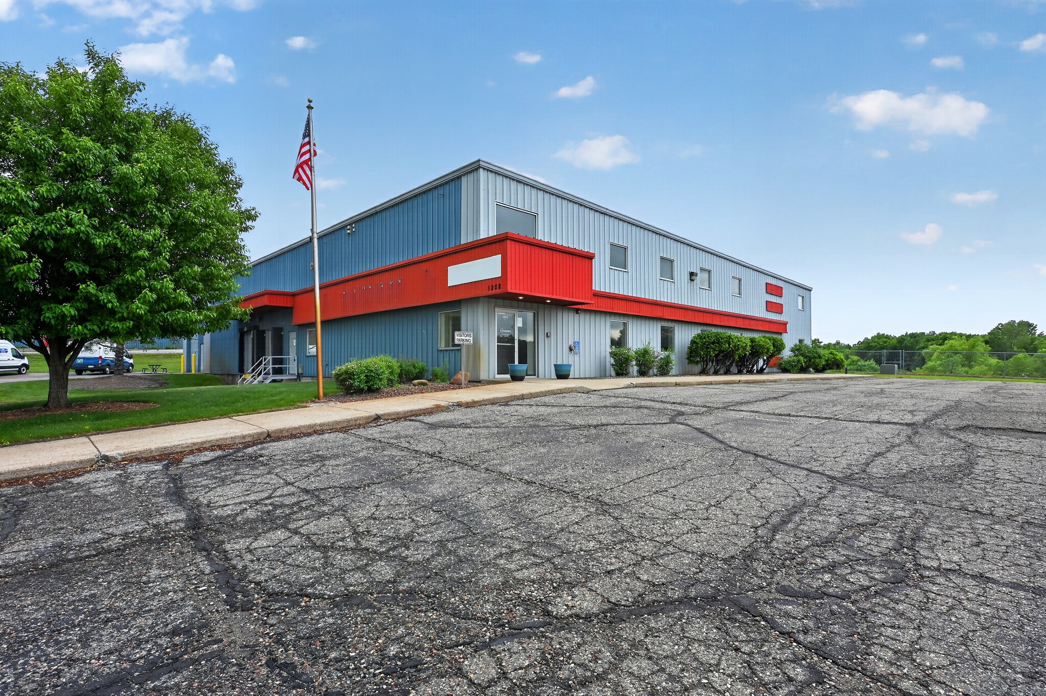 1202 Sunridge Dr, Saint Cloud, MN for sale Building Photo- Image 1 of 17