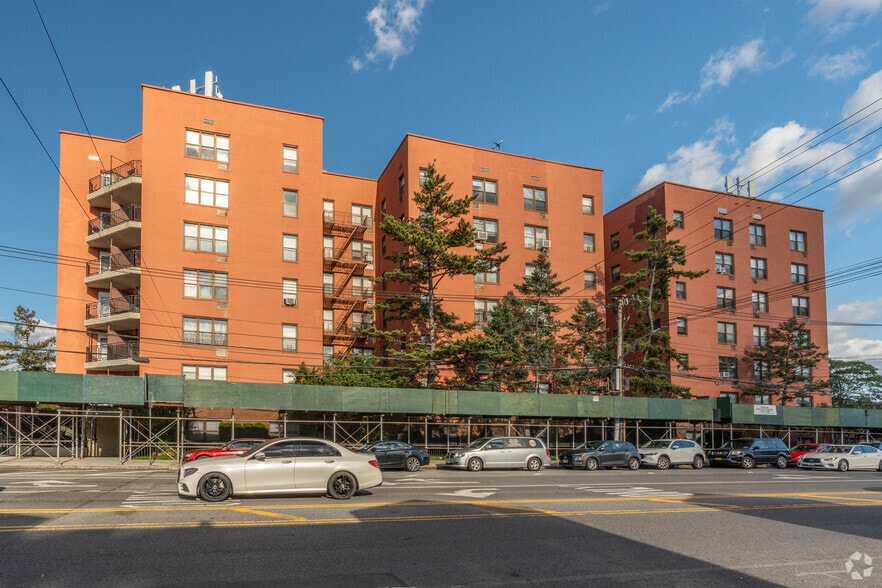 6910 Avenue U, Brooklyn, NY for lease - Building Photo - Image 3 of 33