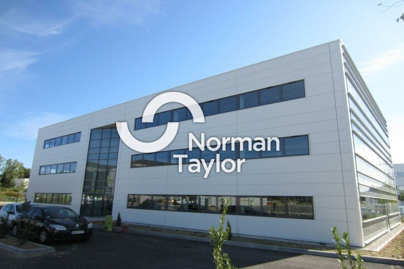 Office in Montpellier for lease - Building Photo - Image 2 of 12