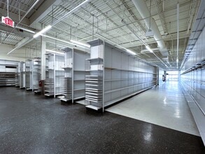 4000-4004 Route 130, Delran, NJ à louer Photo intérieure- Image 1 de 3