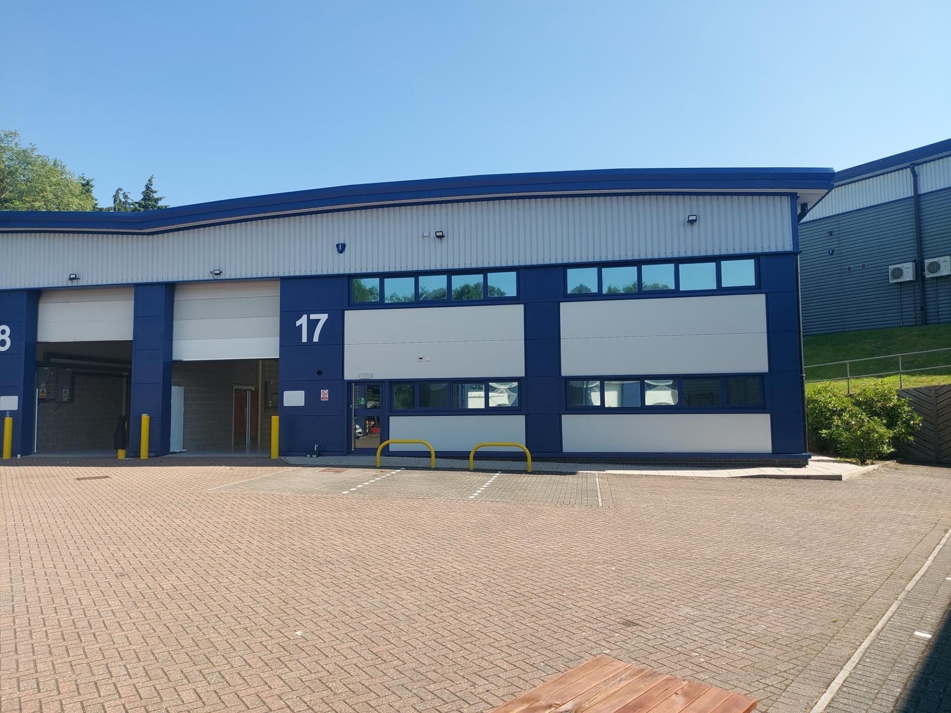 Units 17-18, Decimus Park, Tunbridge Wells for lease Primary Photo- Image 1 of 8