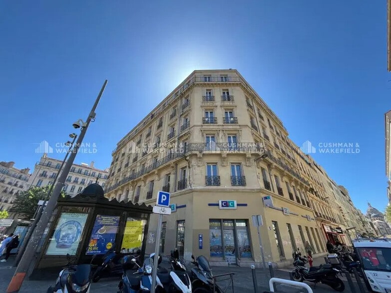 Office in Marseille for lease - Building Photo - Image 2 of 26