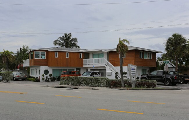 More details for 2200 NE 26th St, Wilton Manors, FL - Office for Sale