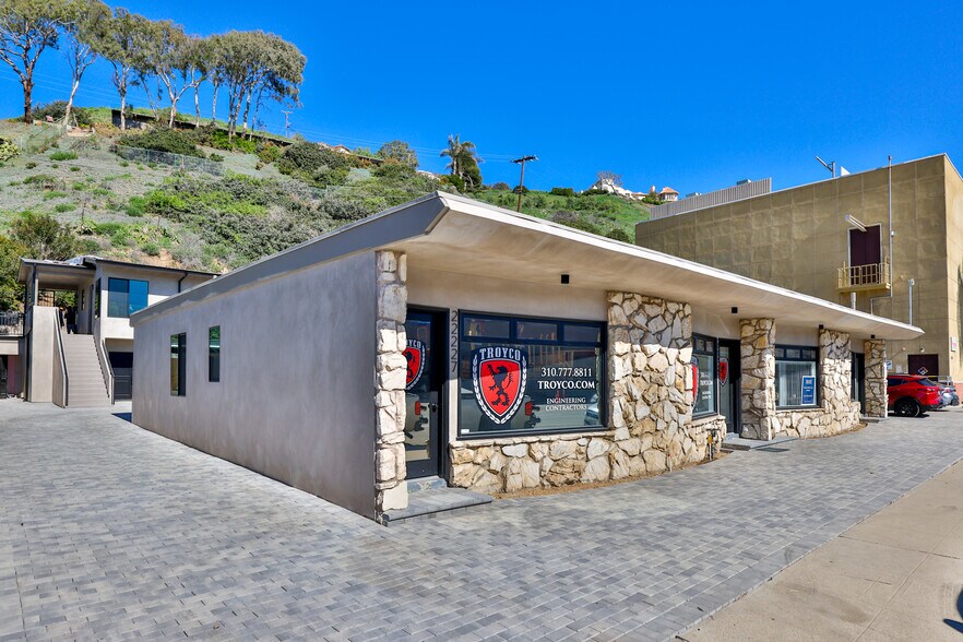 22221-22227 Pacific Coast Hwy, Malibu, CA à louer - Photo du bâtiment - Image 3 de 5
