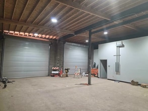 1246 W Tee St, Casa Grande, AZ for lease Interior Photo- Image 1 of 11