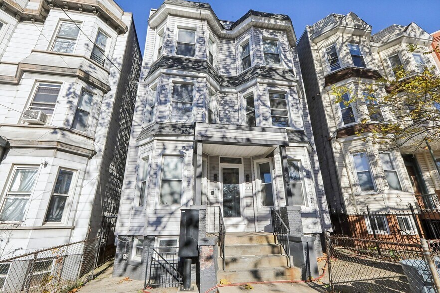 112 Duncan Ave, Jersey City, NJ à vendre - Photo du bâtiment - Image 2 de 43
