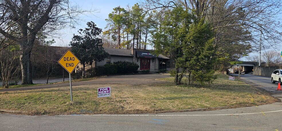 2724 Berrywood Dr, Nashville, TN à vendre - Photo du bâtiment - Image 3 de 40
