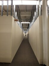 5800 Boul Cavendish, Cote-St-Luc, QC for lease Interior Photo- Image 2 of 5