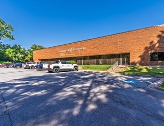 Plus de détails pour 2475 Meadowbrook Pky, Duluth, GA - Industriel à vendre