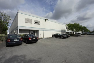 Plus de détails pour 7200-7208 NW 84th Ave, Miami, FL - Industriel à louer