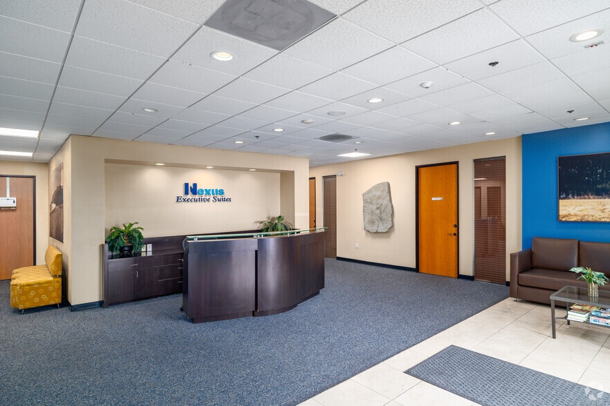 1611 W Pomona Rd, Corona, CA for lease - Lobby - Image 3 of 24