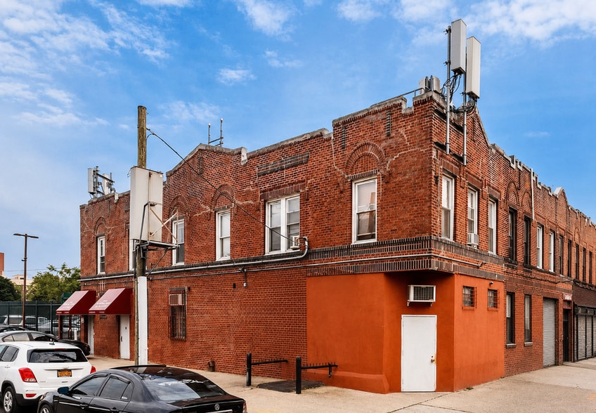 429 Ralph Ave, Brooklyn, NY à vendre - Photo du bâtiment - Image 2 de 21